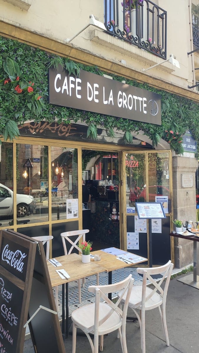 Café de la Grotte