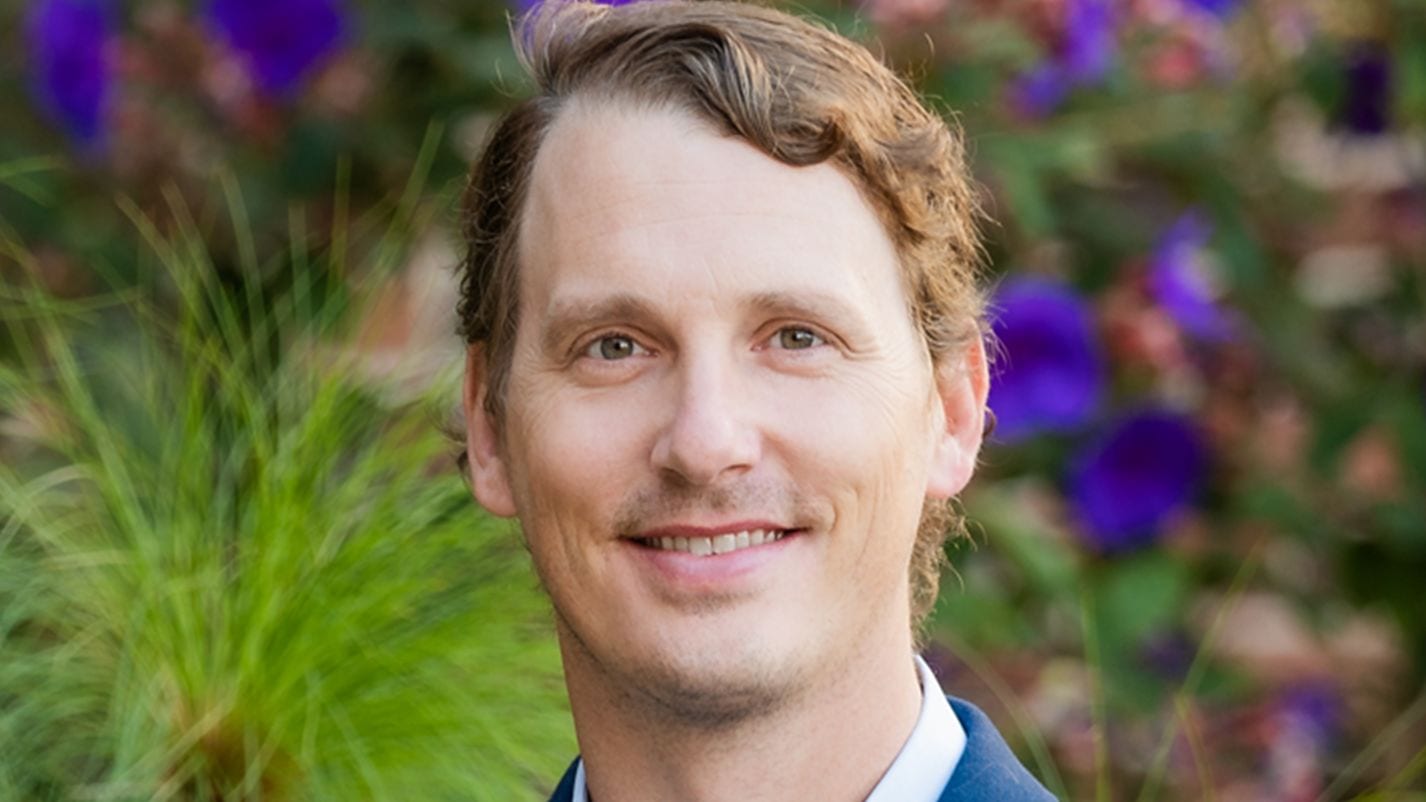 Dr. David W. Shearer, MD
