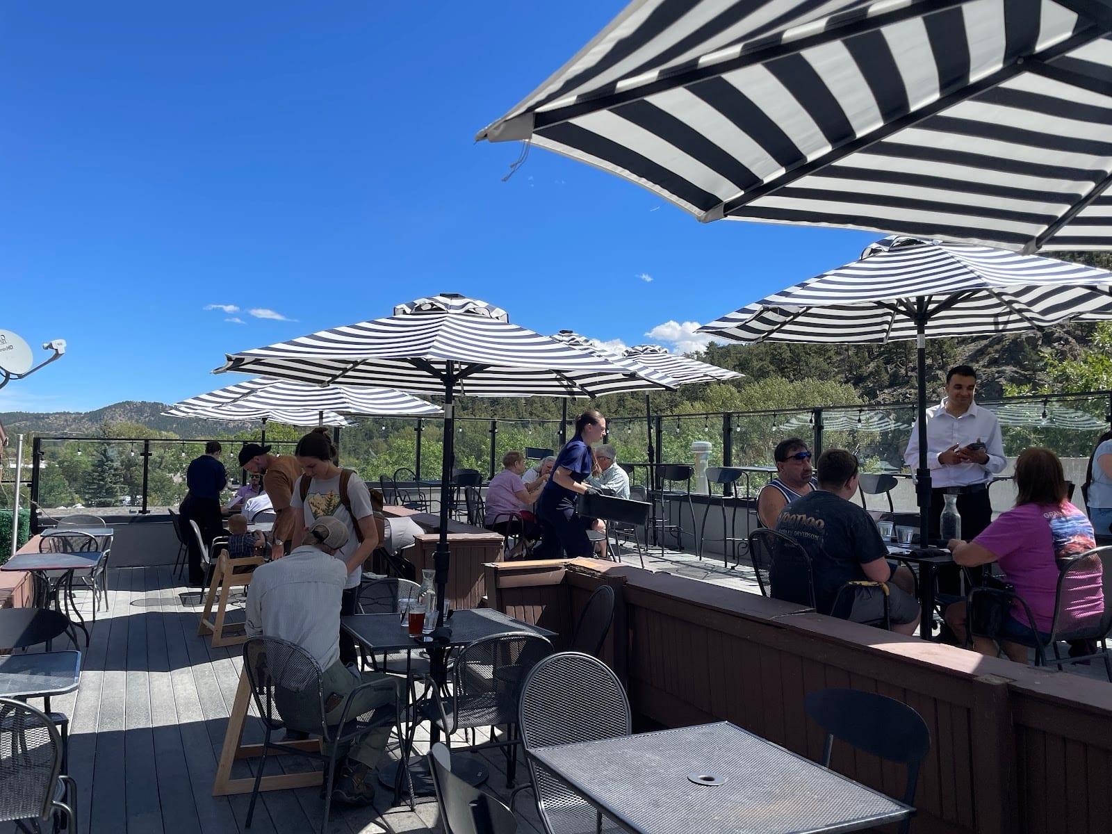 Antlers Rooftop Tavern, photo 2