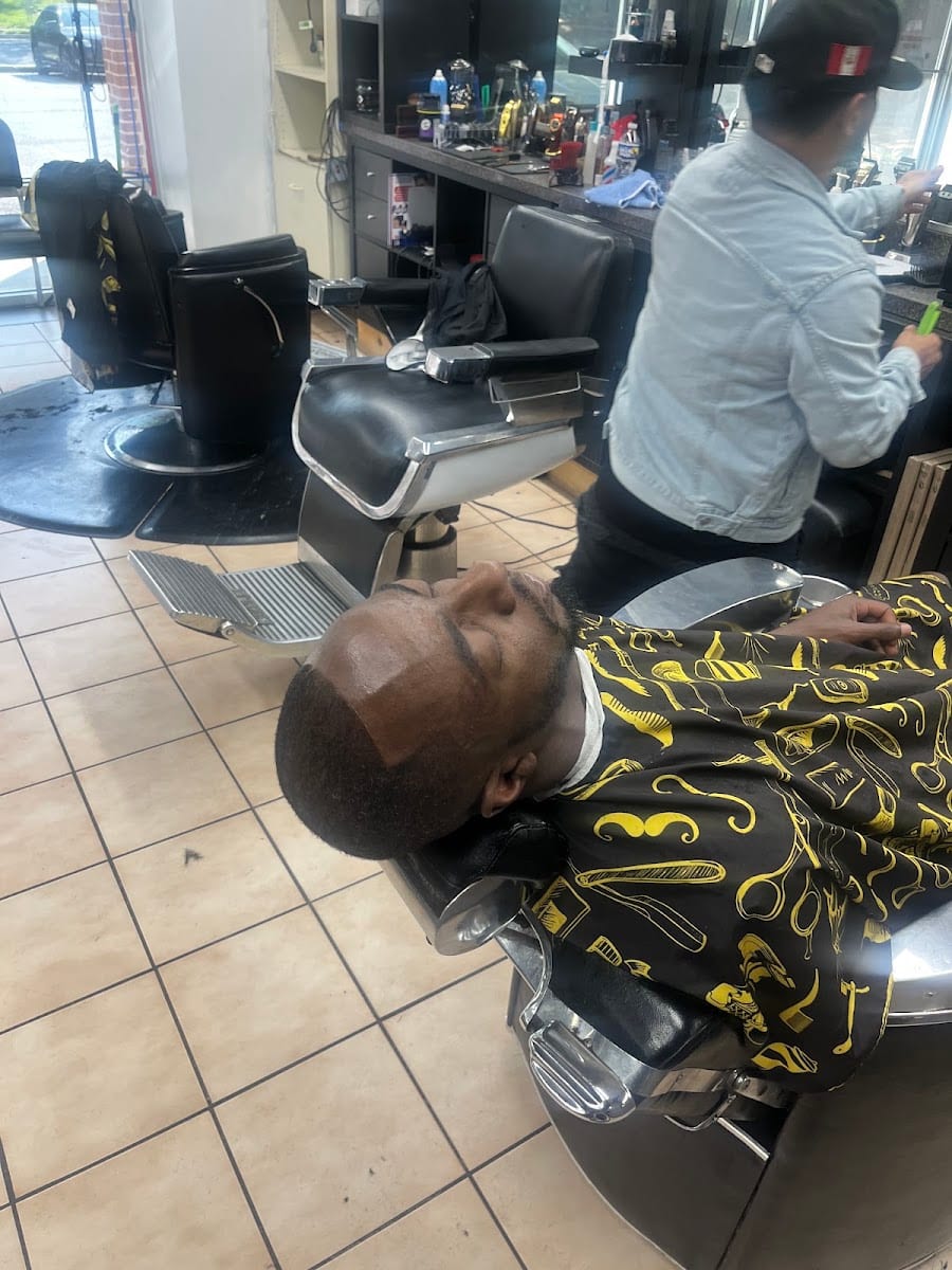 Mayer Barbershop