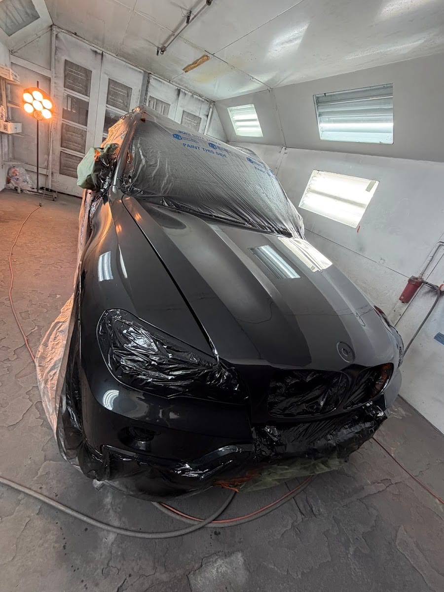 Ferrer Paint & Body Shop, photo 2