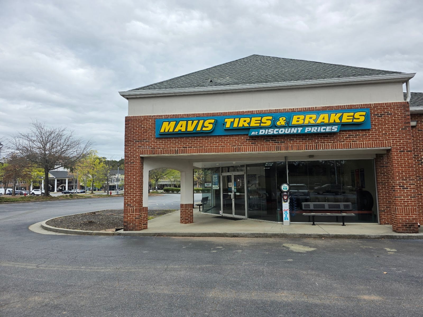 Mavis Tires & Brakes, photo 2