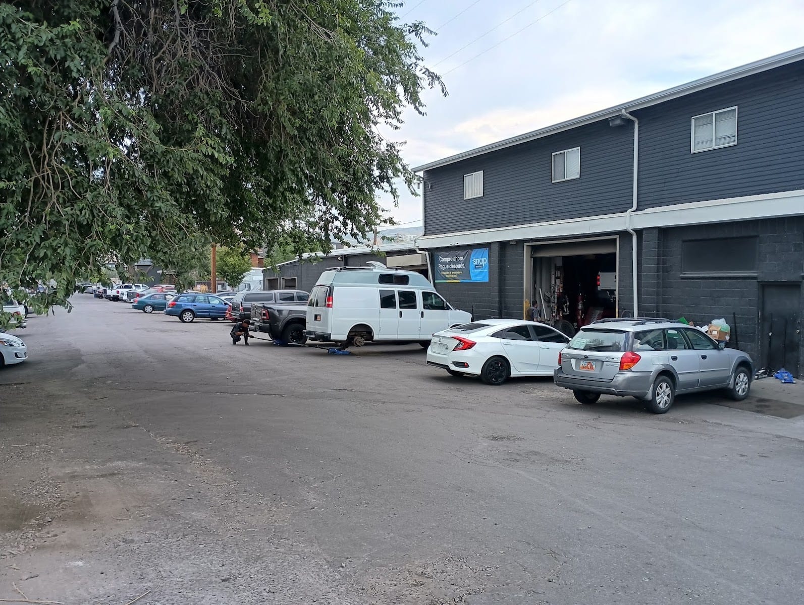 A Plus Auto Center, photo 3