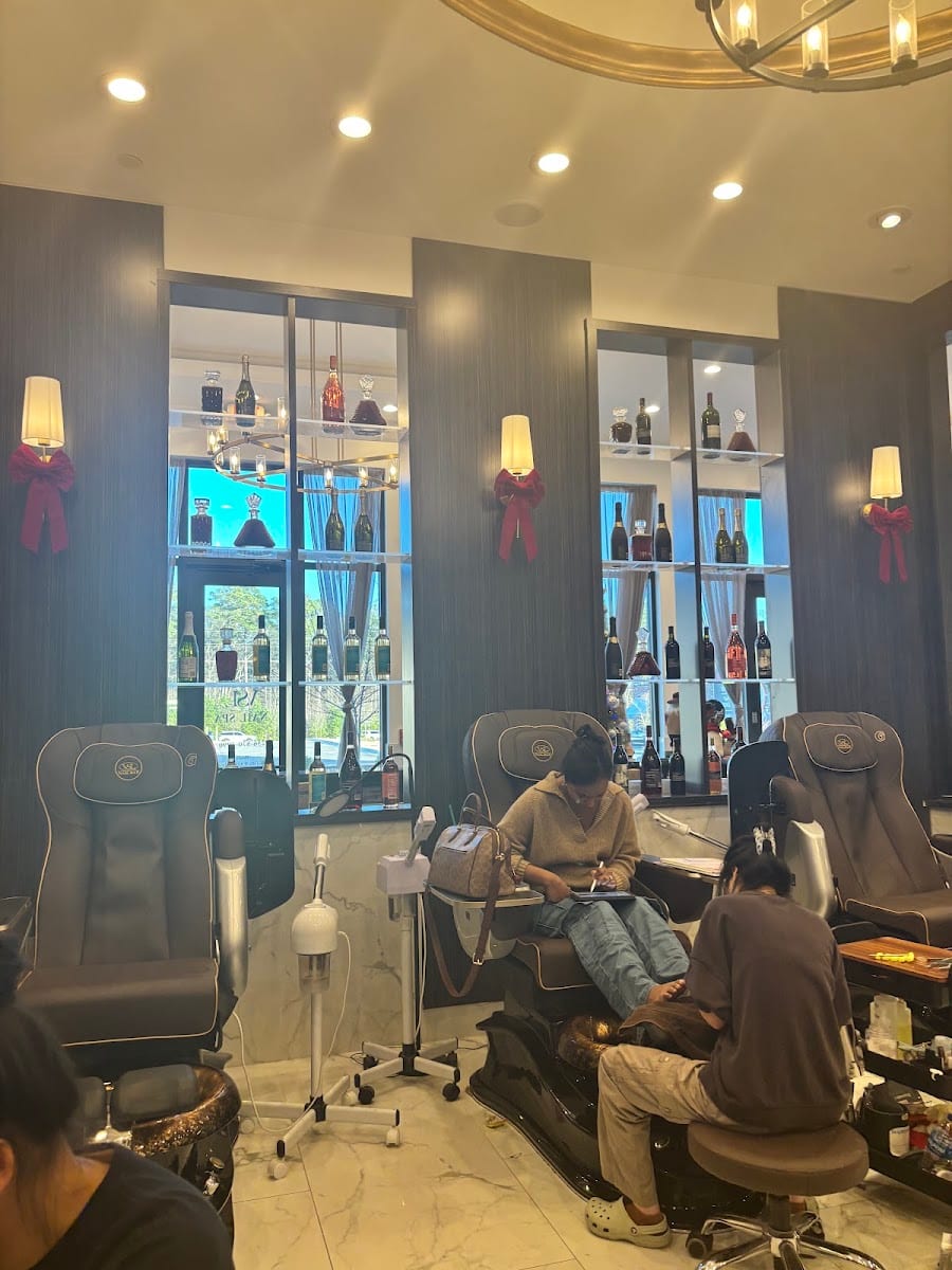 VSL Nail Spa Town Madison