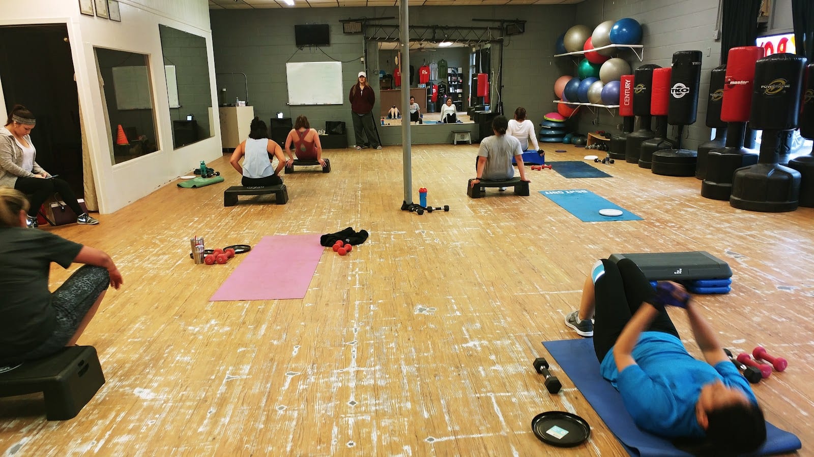 Jeno's Gym, photo 2
