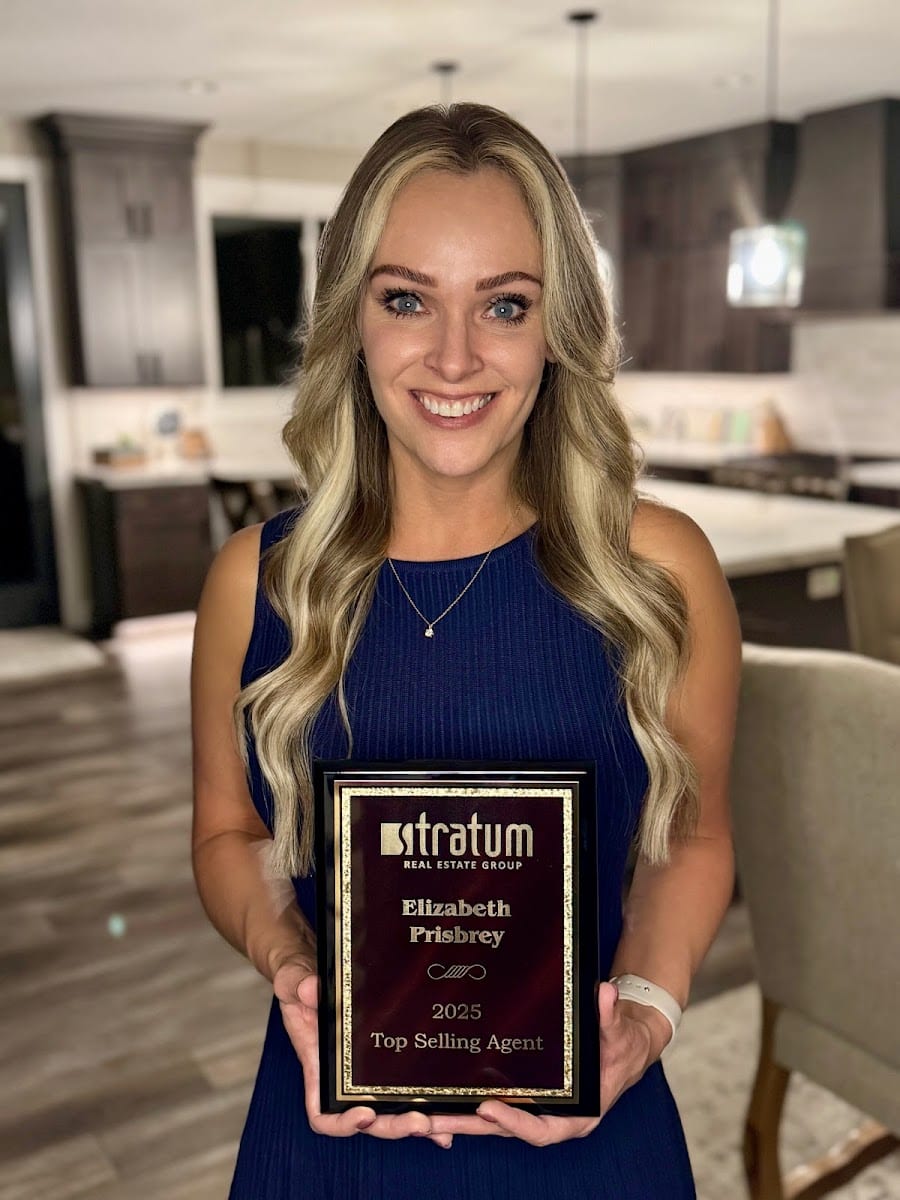 Elizabeth Prisbrey - Stratum Real Estate Group