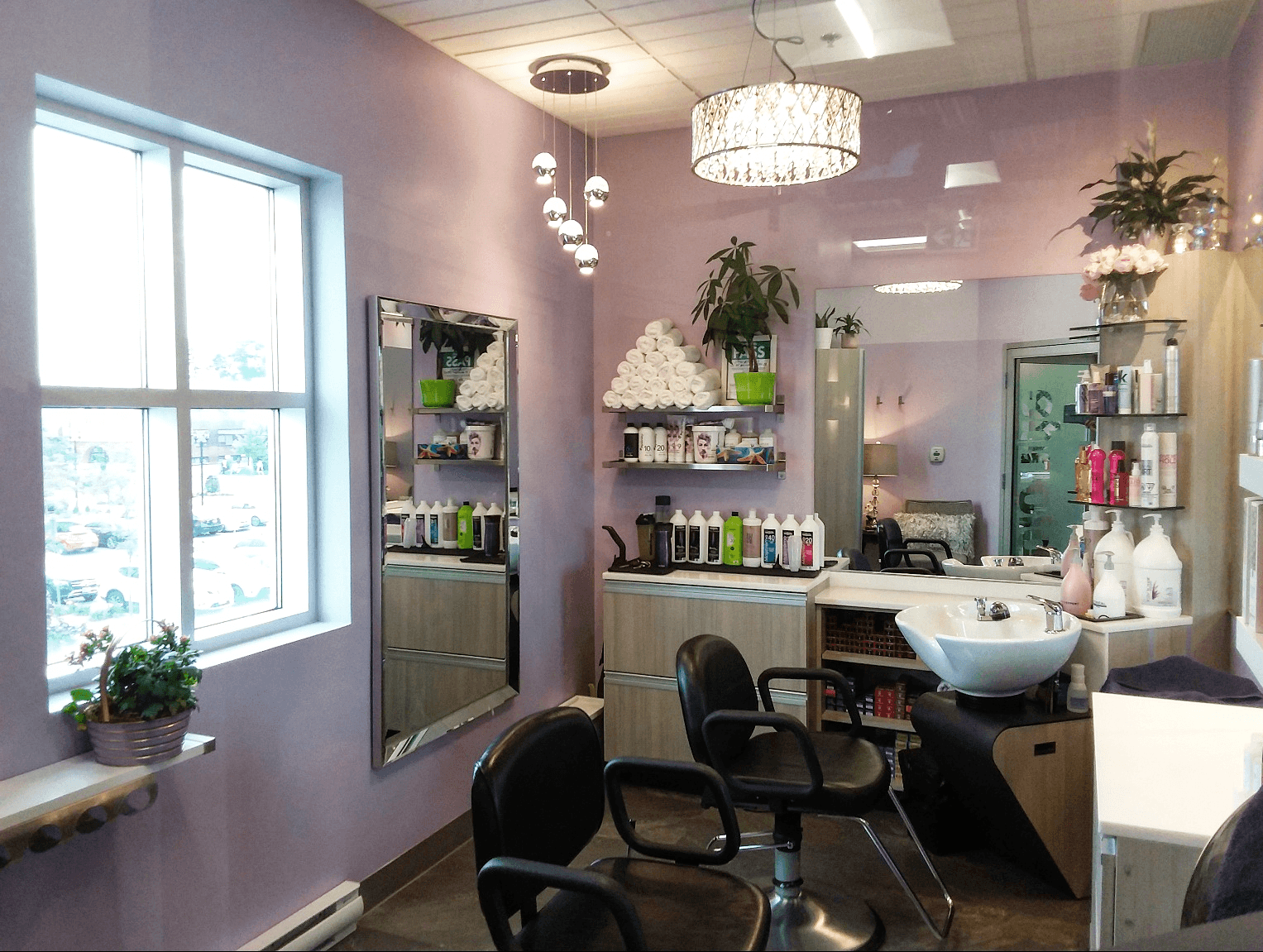 Straightcurlzz beauty salon