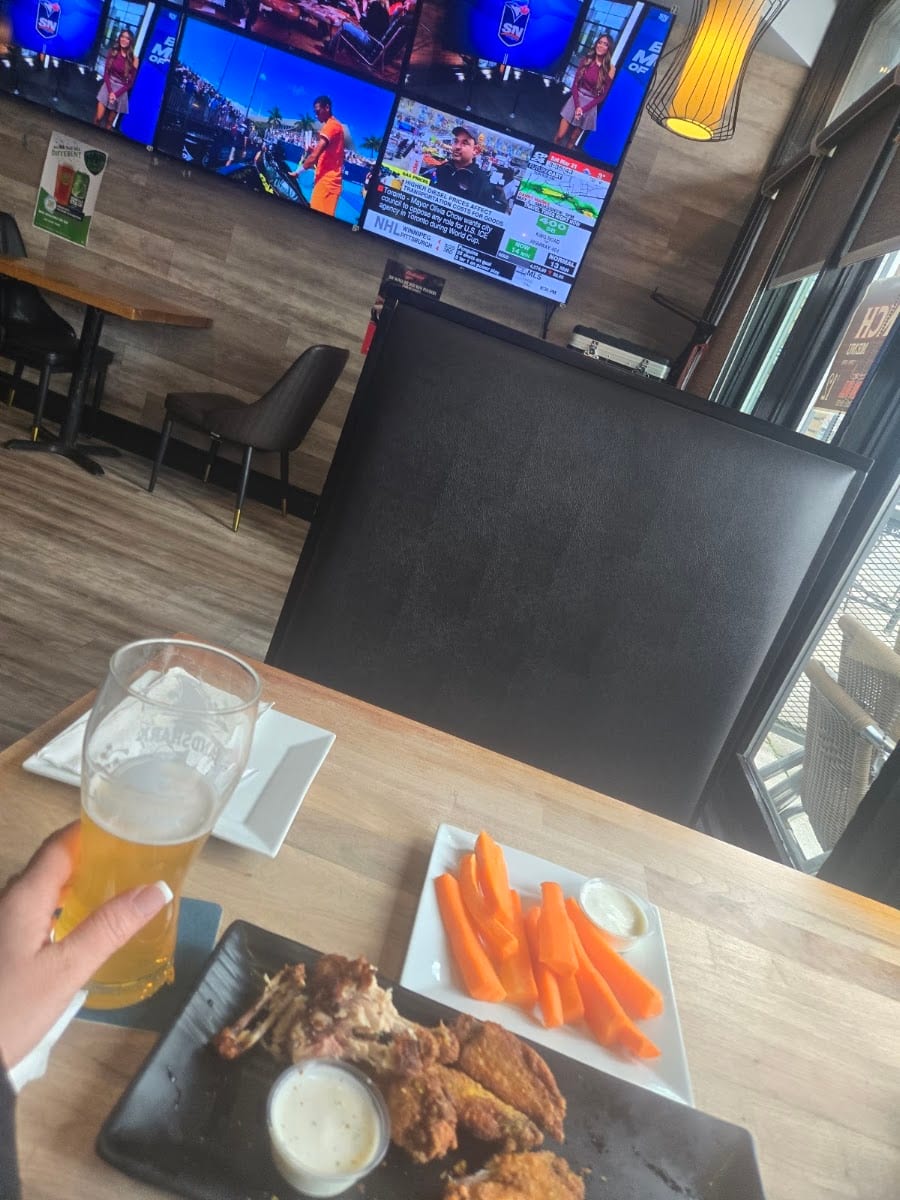 The Bull Pub & Grill, photo 4