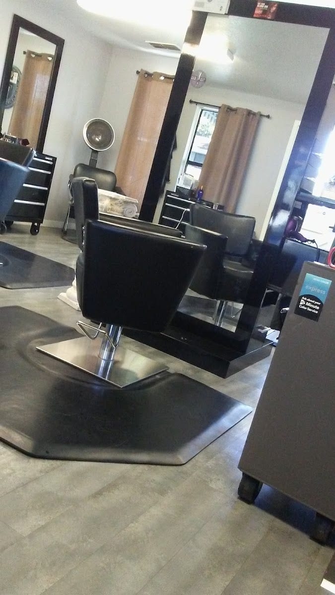 Amplify Salon, photo 3