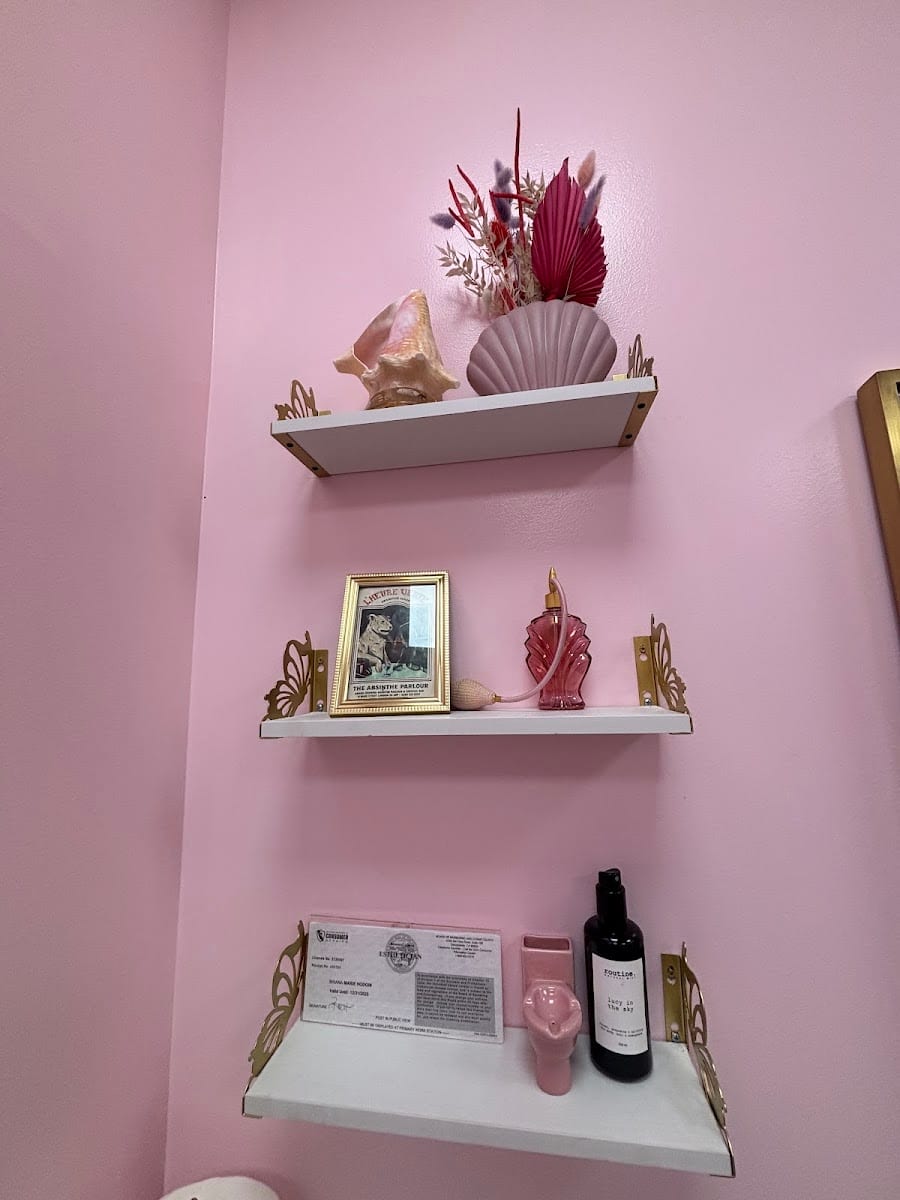 Bewitched Wax and Sugar Studio, photo 3