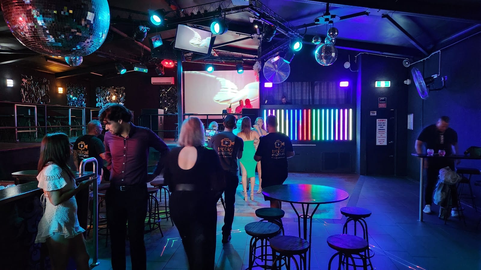 MOJO Rooftop Bar
