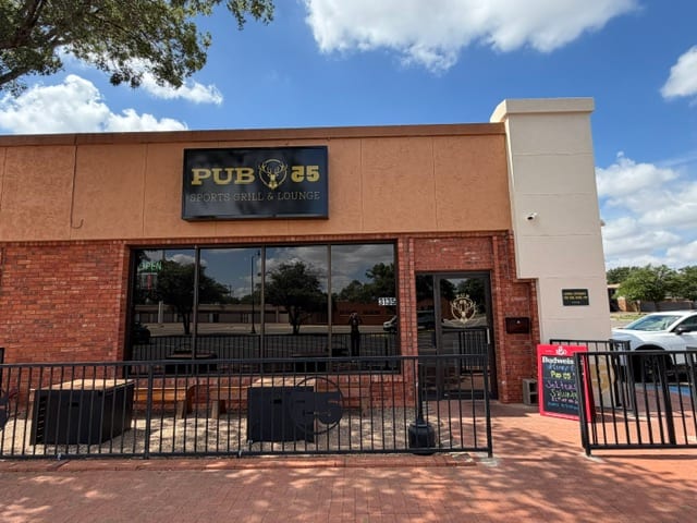 Pub 55 Sports Grill and Lounge, photo 2