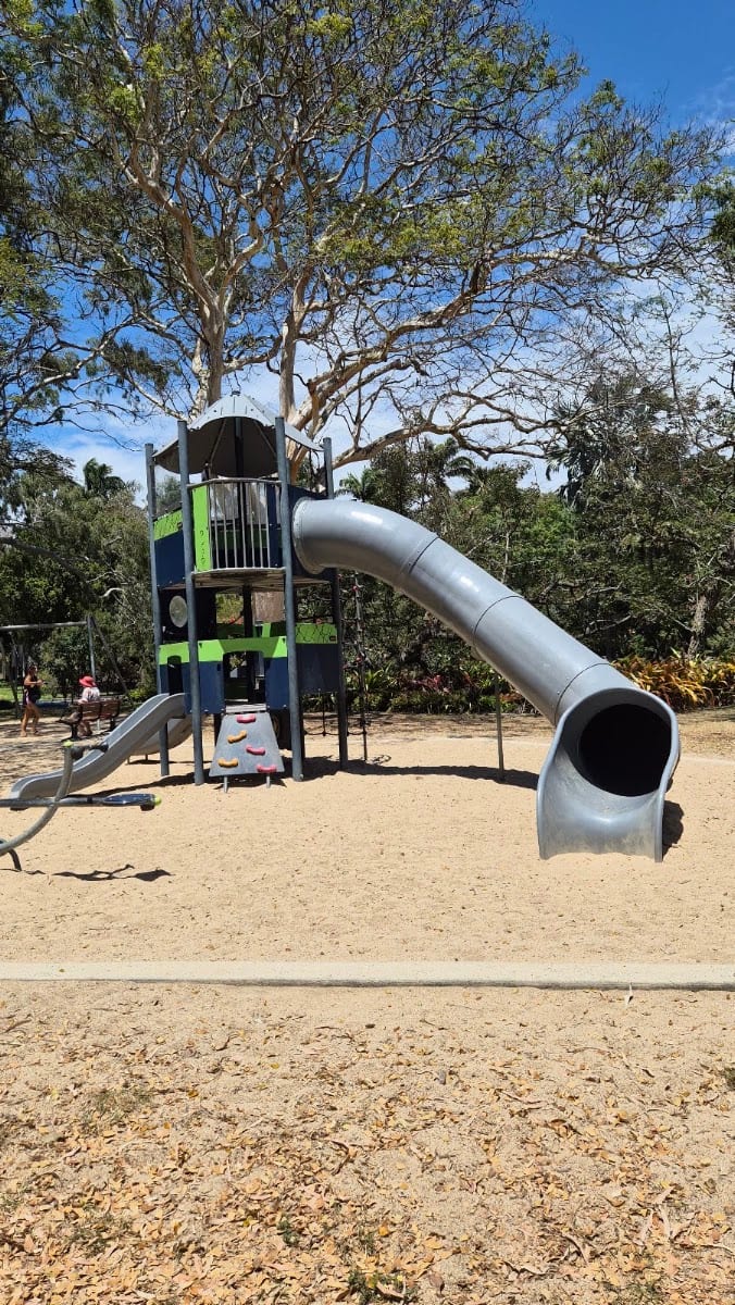 Queens Park Playground