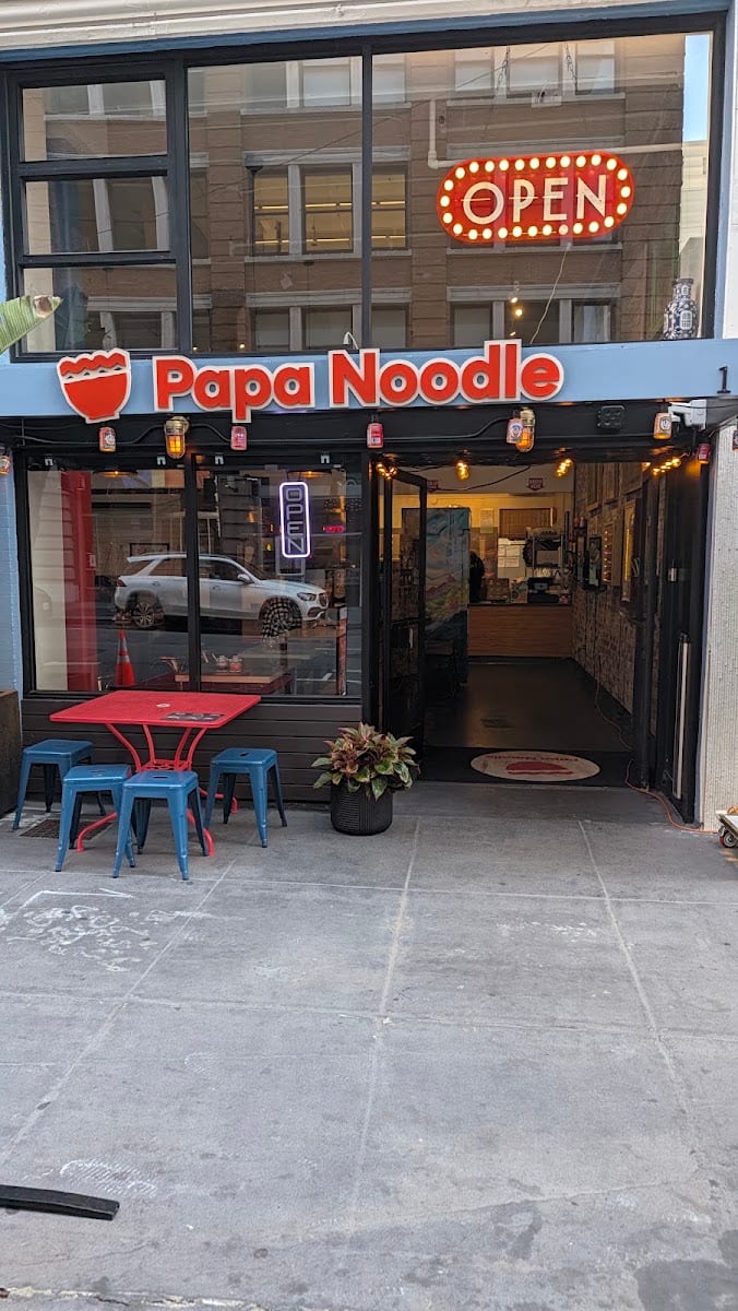 Papa Noodle