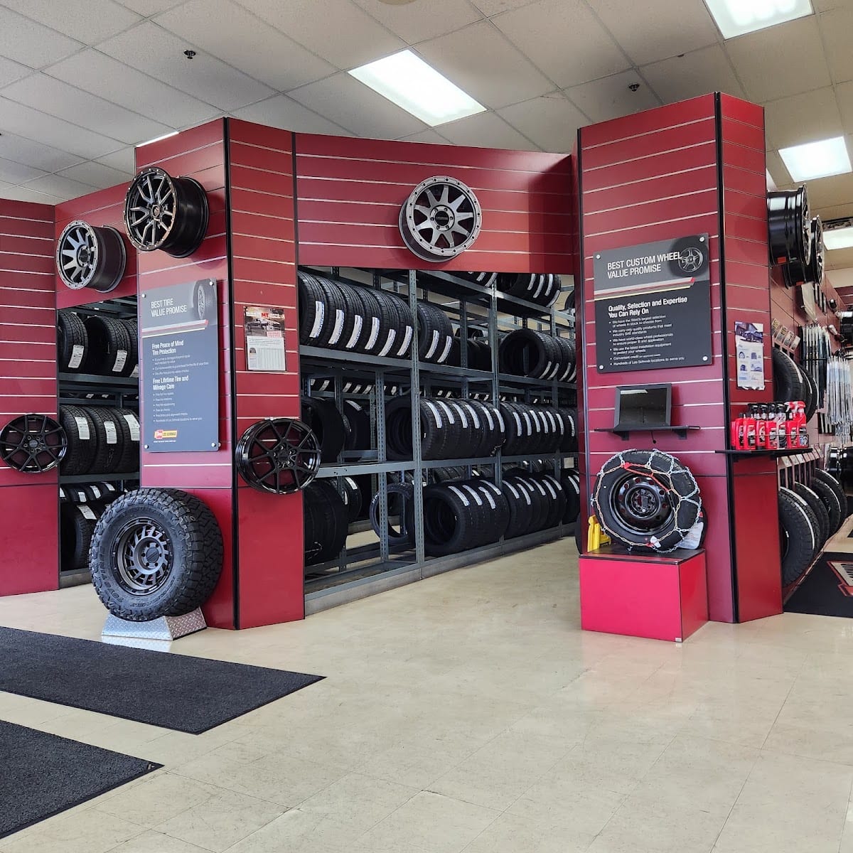 Les Schwab Tire Center, photo 3
