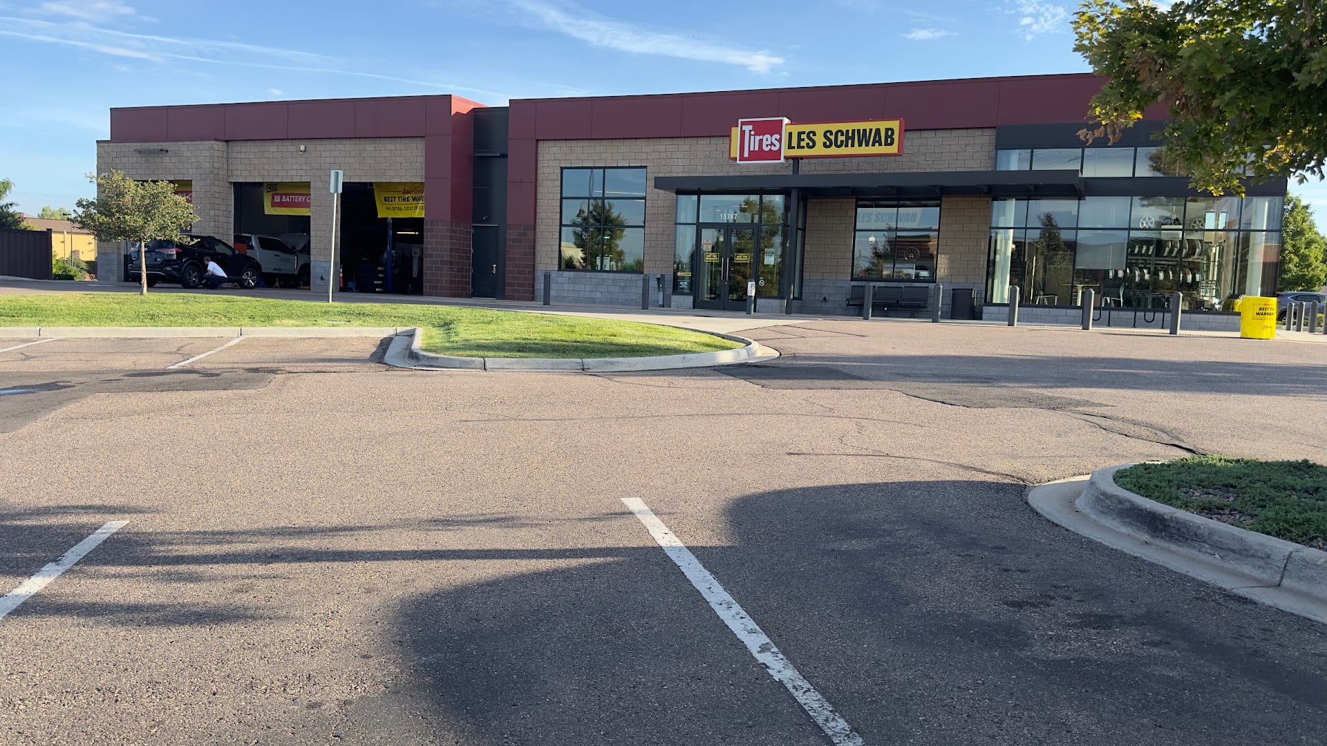 Les Schwab Tire Center, photo 3