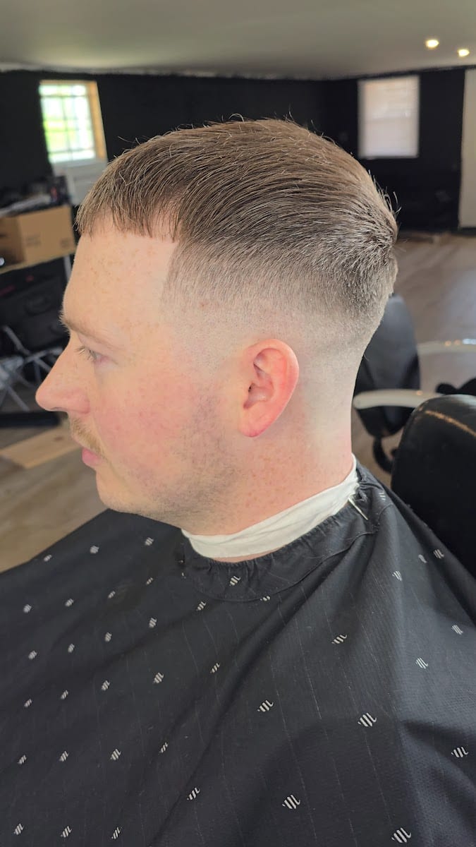 Carrillo Cutz Barbershop LLC, photo 3