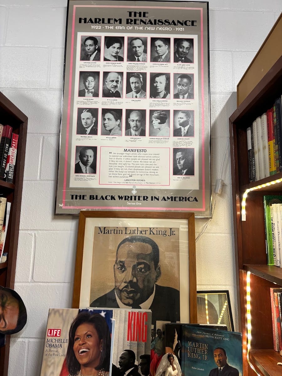 Sula Too LLC (Ersula's History Shop), photo 3