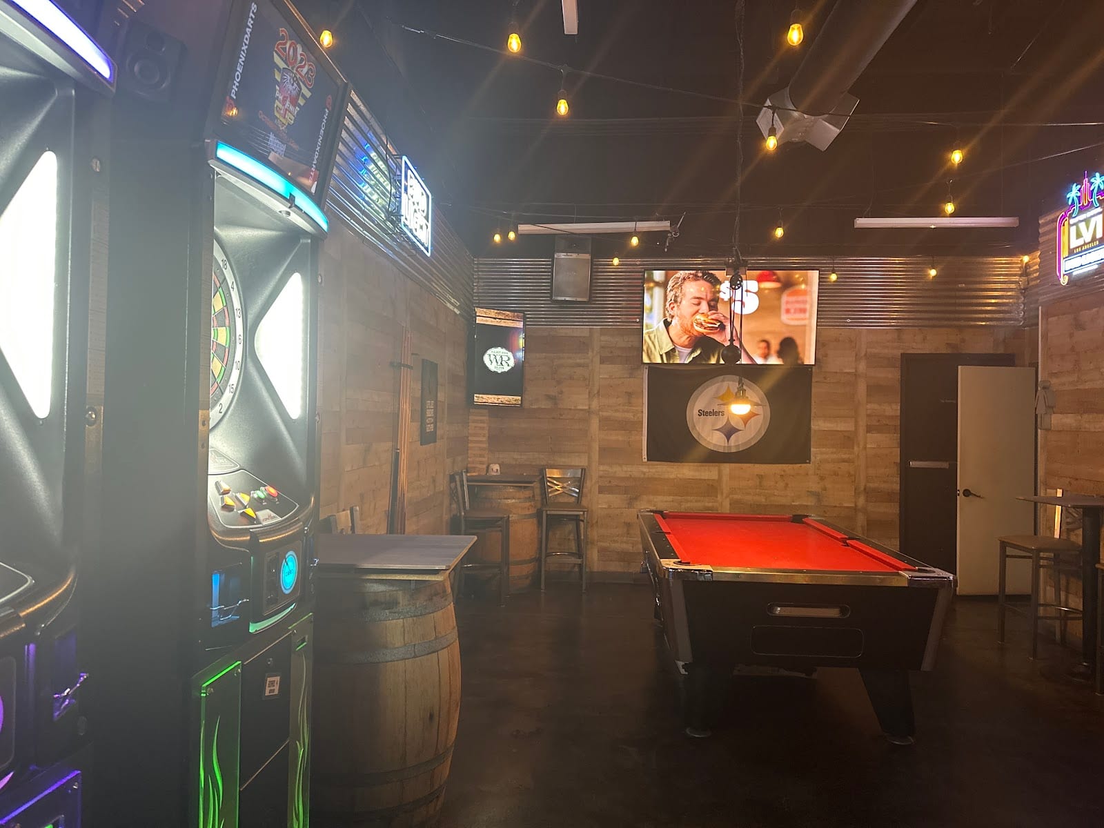 The Walnut Room Saloon, photo 2