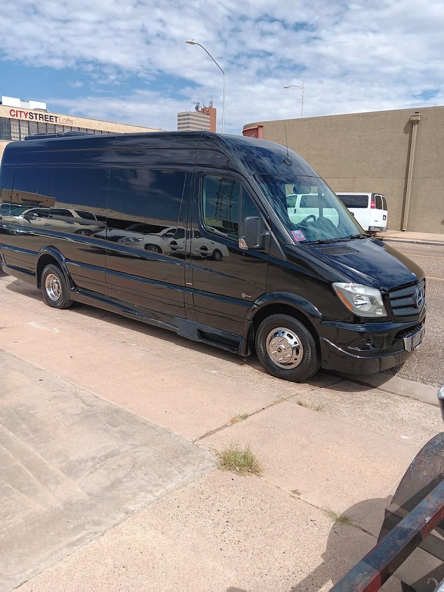 White Knights Limousine, Ballroom & Express Van Rental