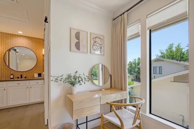Golf Course Views, Pool, King Bed Balcony