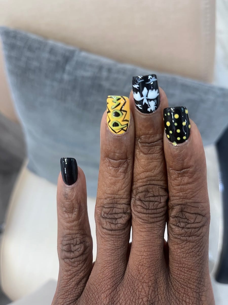 Nails & Spa Club