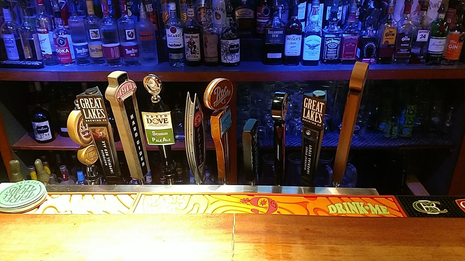 L&M Lanes, photo 3