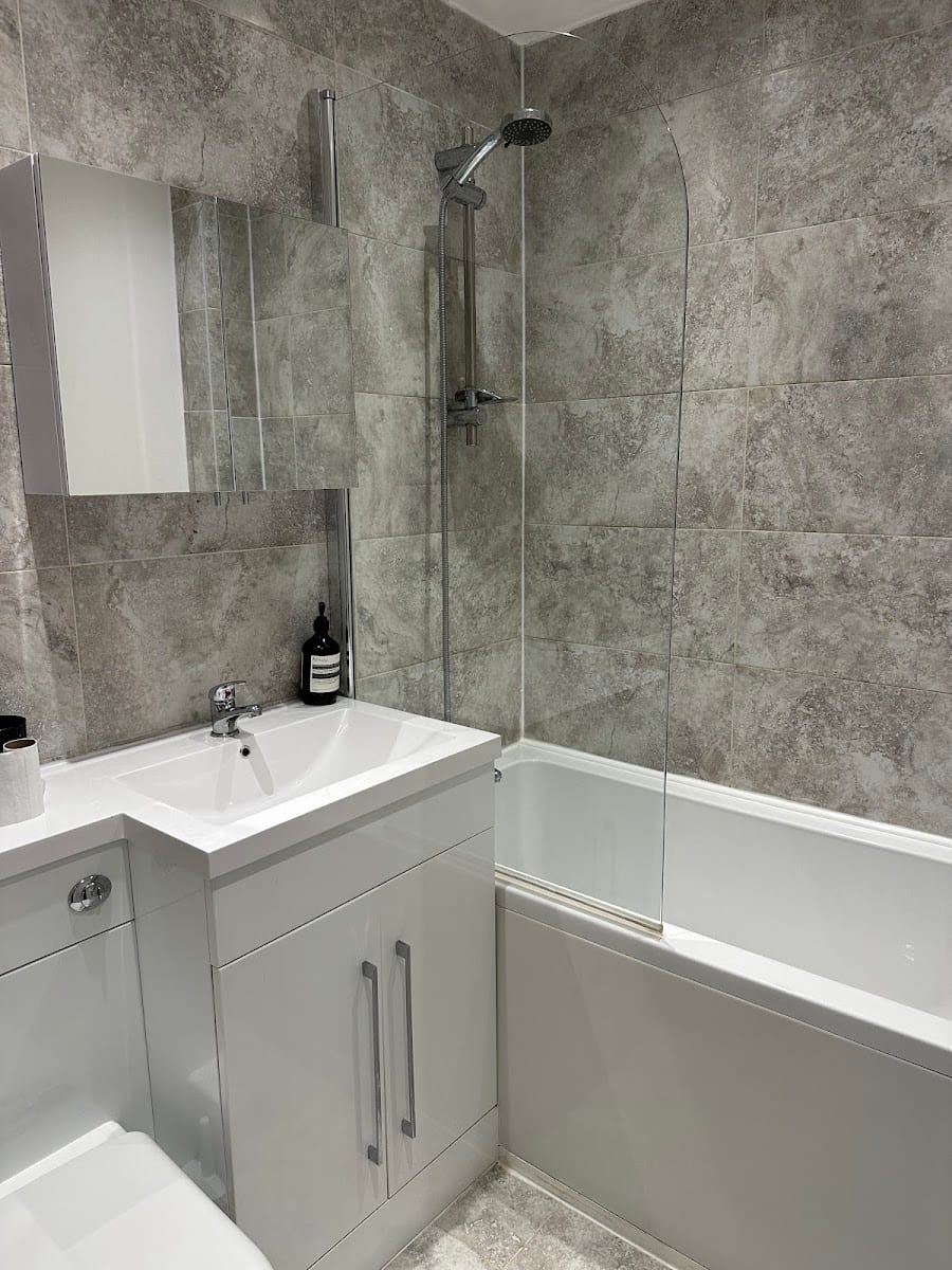 RENE Sparkling House Cleaning Services