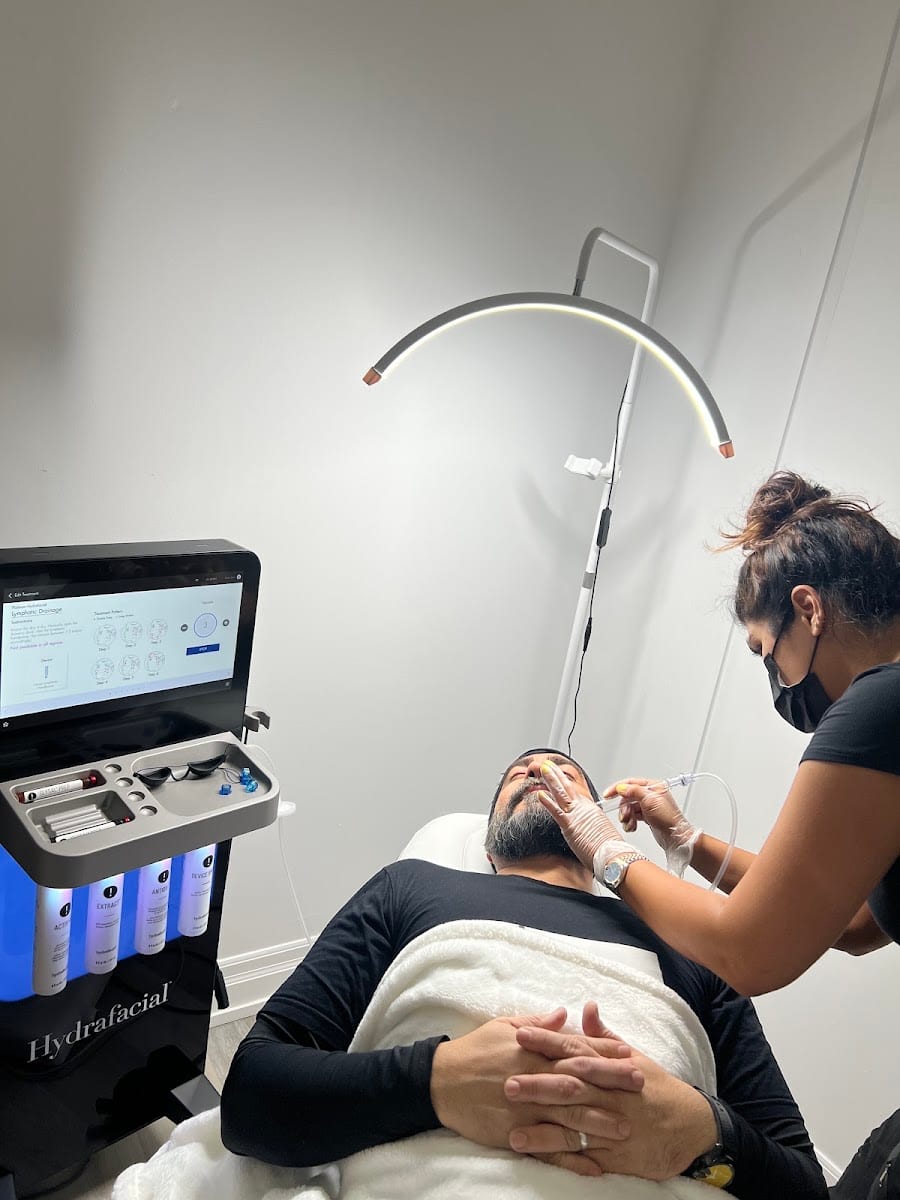 Muchin Beauty Clinic