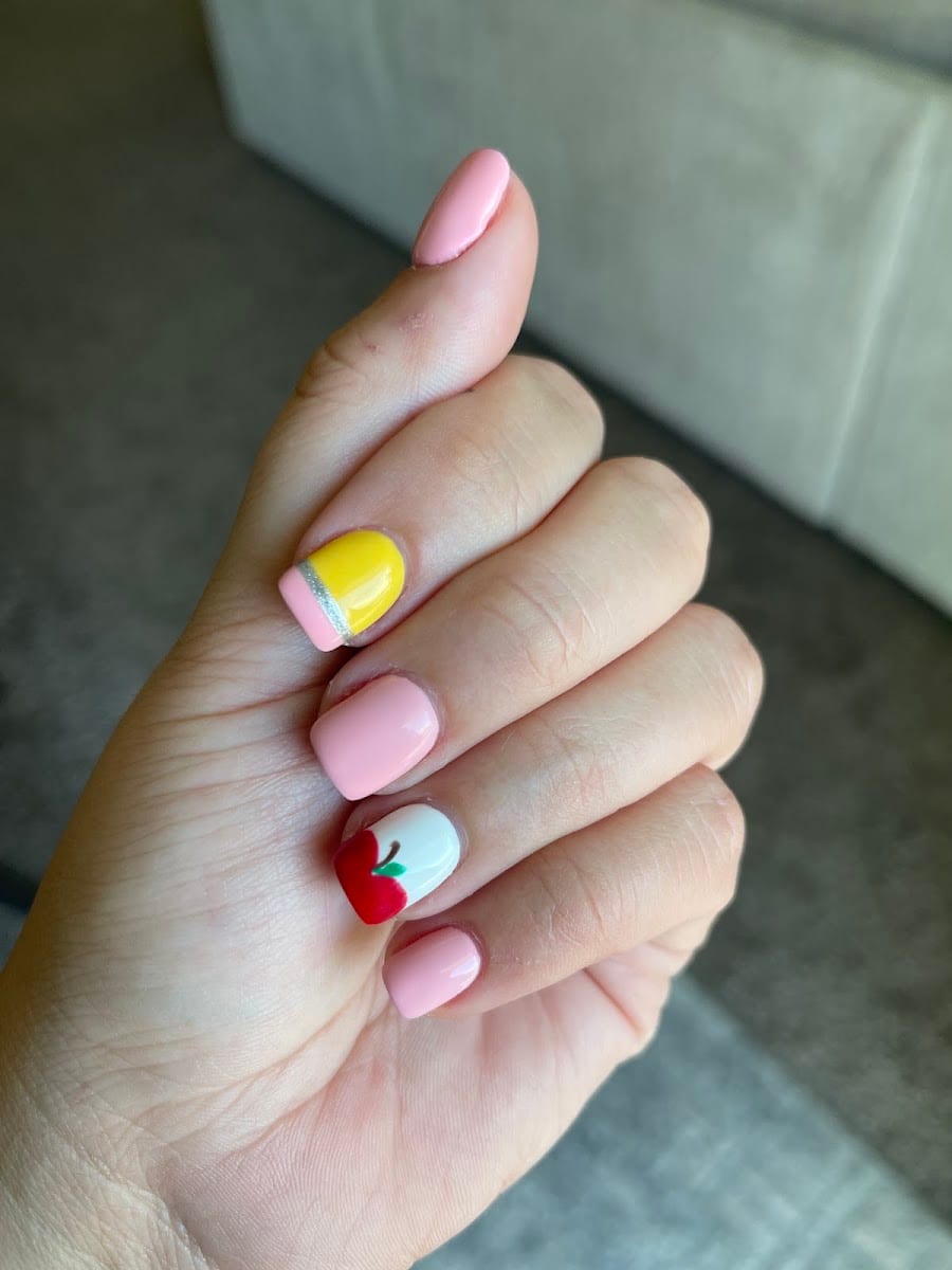 N Y Nails, photo 3