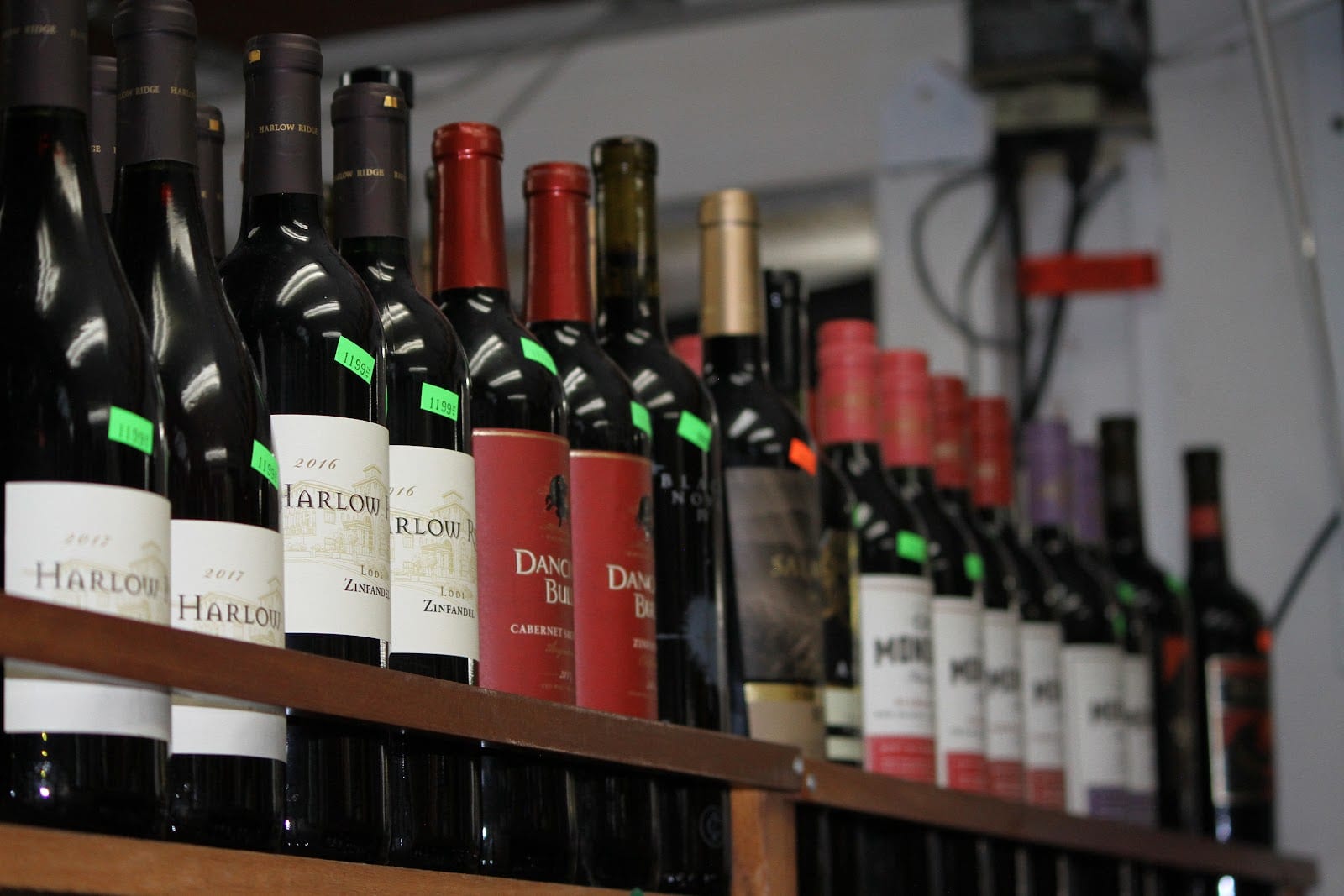 MMC Wines & Spirits - Sake, Fruits, Beer, Pharmacy, Bakery, Wine, Alcohol, Spirits, photo 4