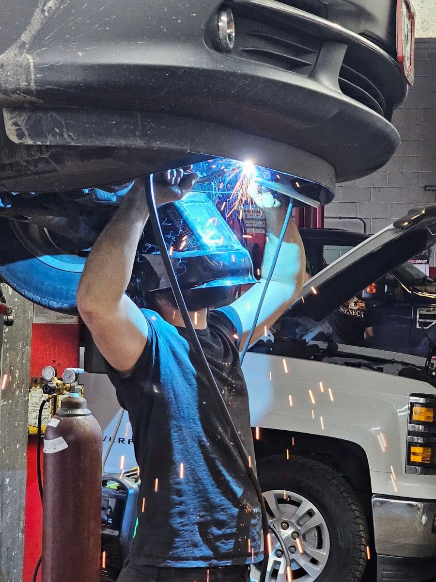 Advant Automotive, photo 2