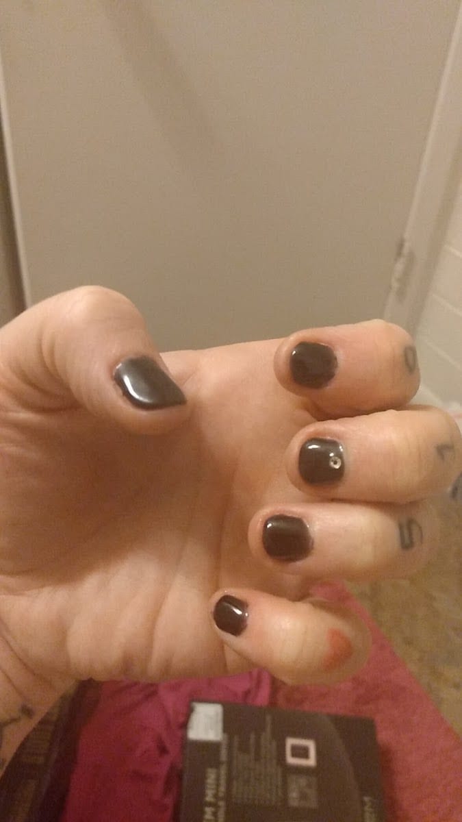 Number One Nails by Thi, photo 3
