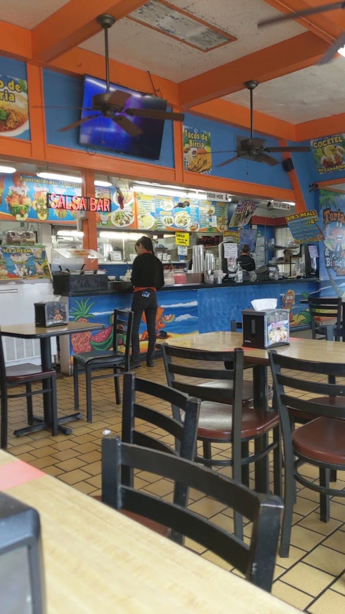 Tortas y Bionicos "Nice" Santa Ana, photo 3