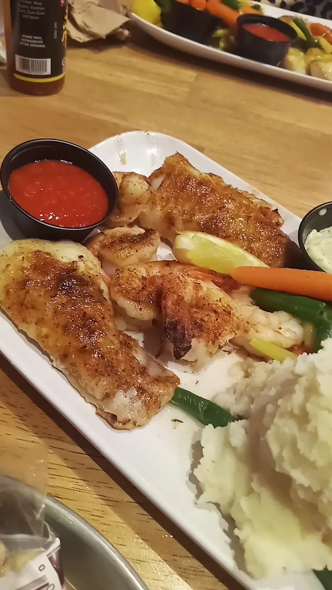 Captain Curt's Crab & Oyster Bar, photo 3