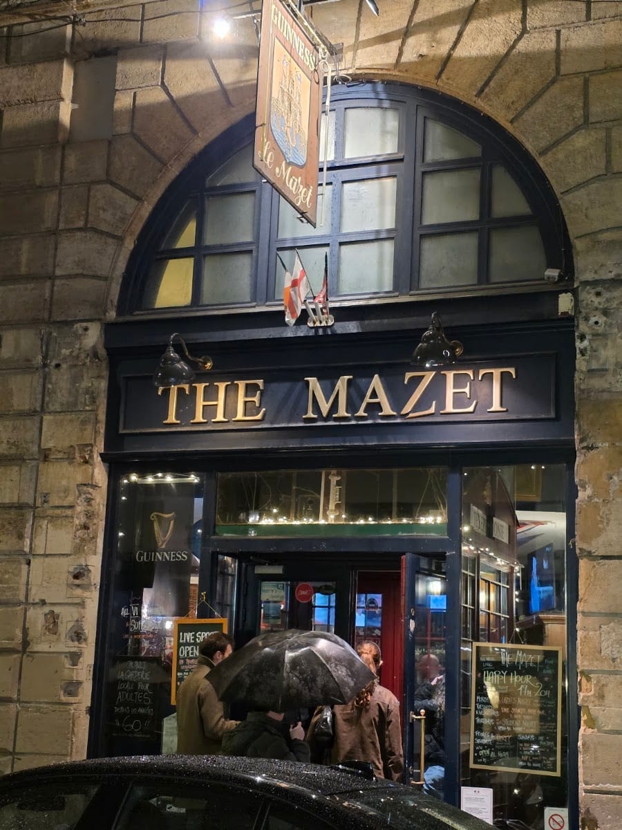 The Mazet, photo 4