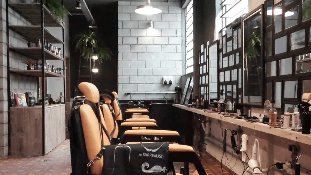 Barber Jojo • Queer Barber Casto SF