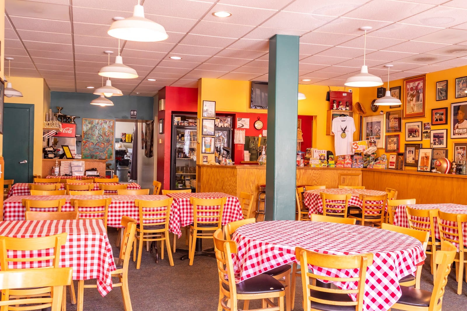 Eagle Pizzeria, photo 2