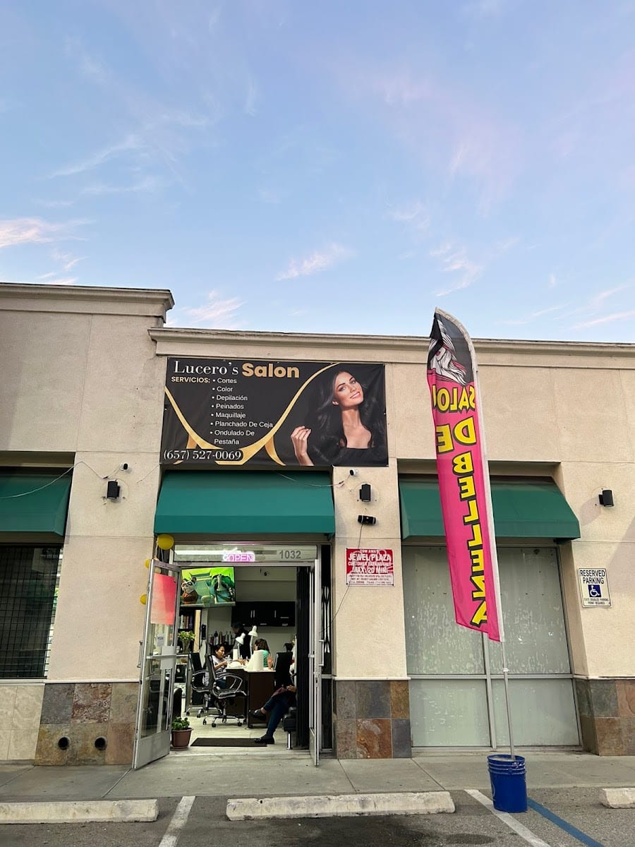 Lucero's Salon, photo 2