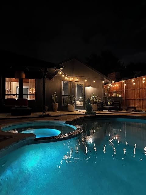 4BR Home w/ Arcade, Foosball & Desks - Carrollton, photo 2