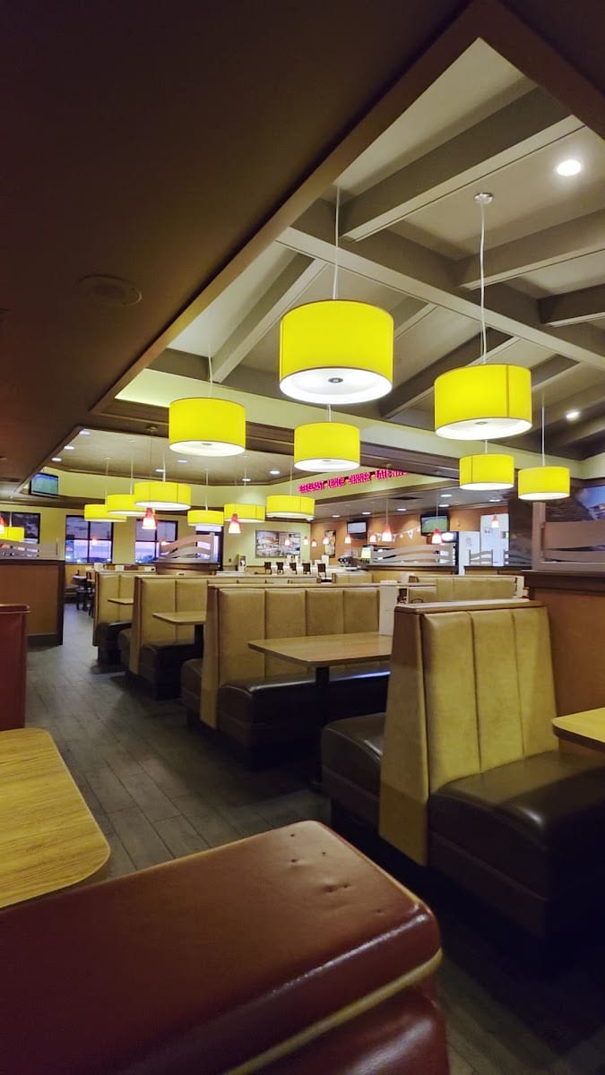 Denny's Restaurant Pembina Rd, photo 3