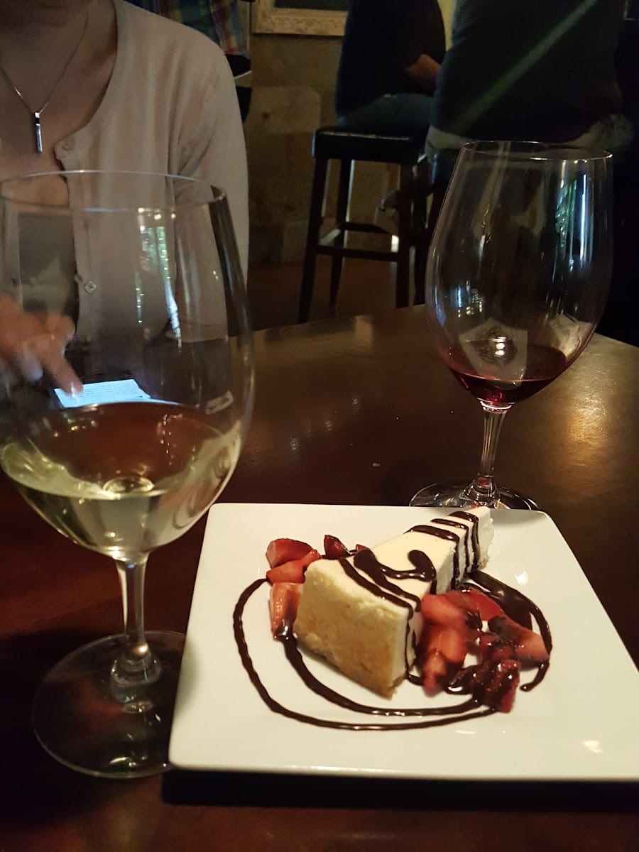 Wine 30 Bistro, photo 2
