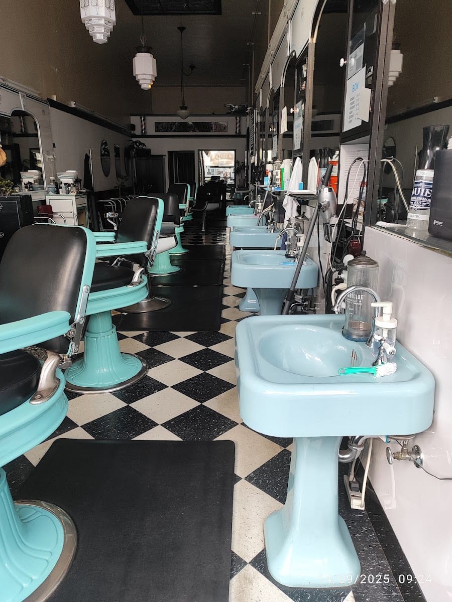 Louie's Barbershop SF