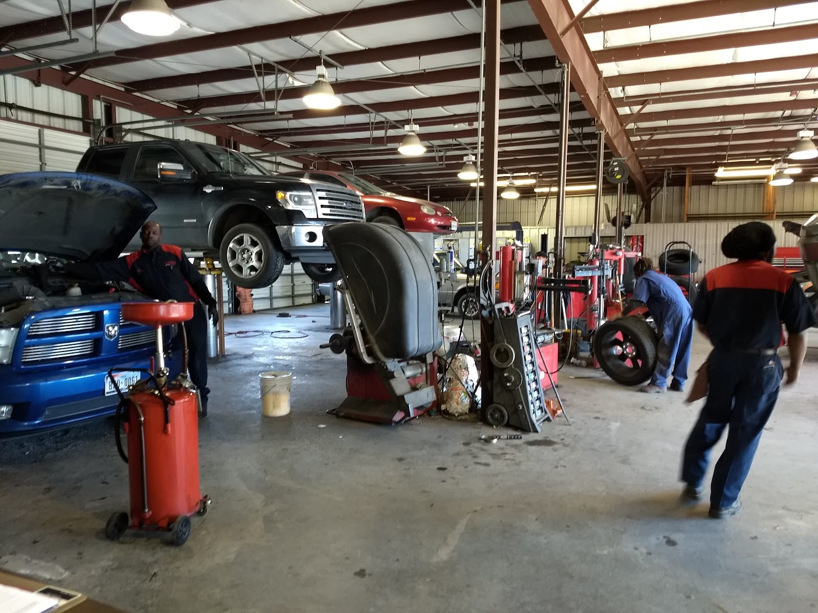 Modica Bros Tire & Wheel Center, photo 4