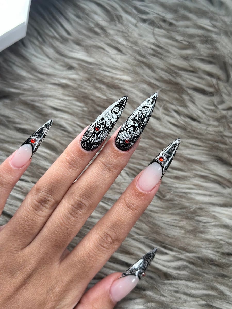 Ace Nails Bar & Spa