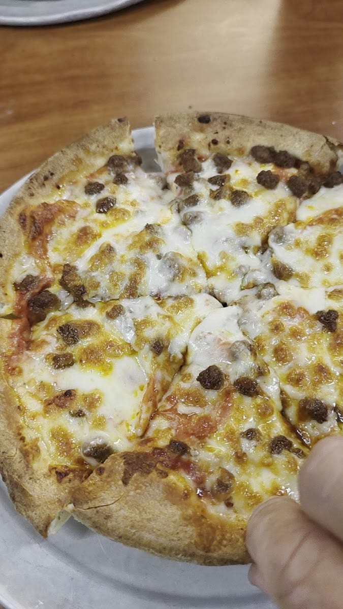 Guys Pizza 24, photo 2