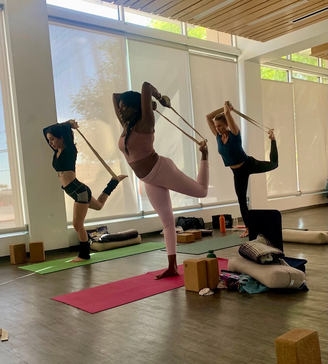Solstice Yoga School, photo 2