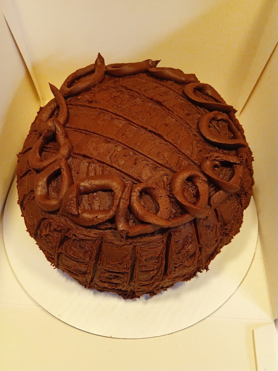 Leavesley Cakes, photo 2