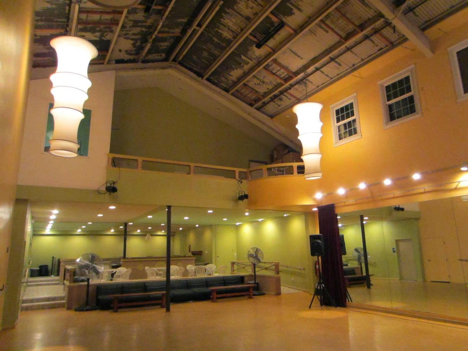 Danzhaus Dance Center, photo 4