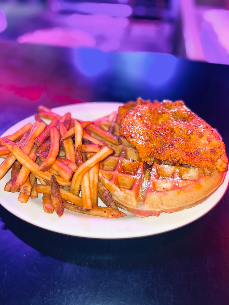 Mule Barn Sports Bar & Grill